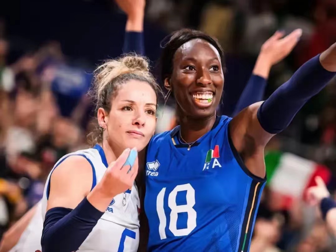 RNG观众热烈欢呼！，德罗巴迎来五赛季出色发挥气势如虹延续(racking中文翻译)